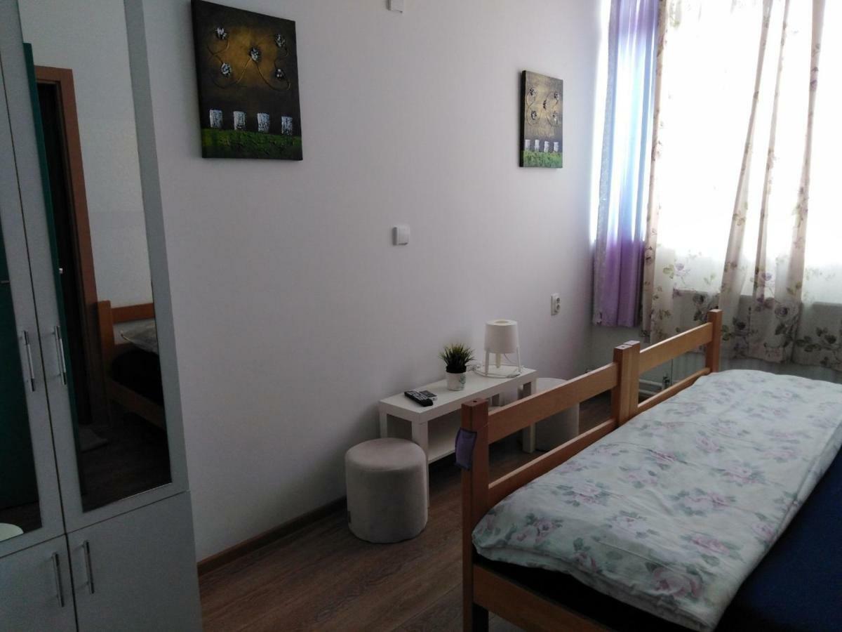 Guesthouse Night&Day Σουμπότικα Εξωτερικό φωτογραφία